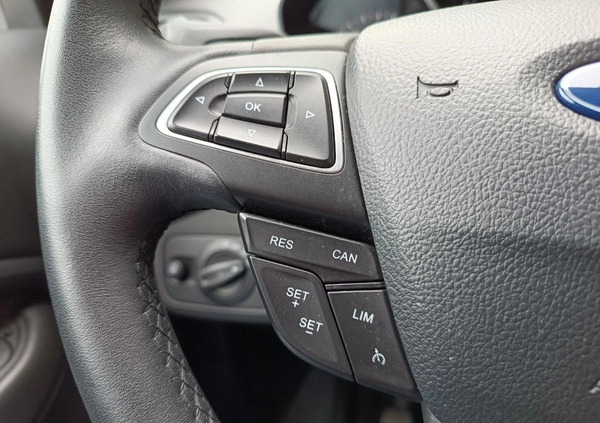 Ford Kuga cena 74900 przebieg: 84061, rok produkcji 2018 z Poznań małe 631
